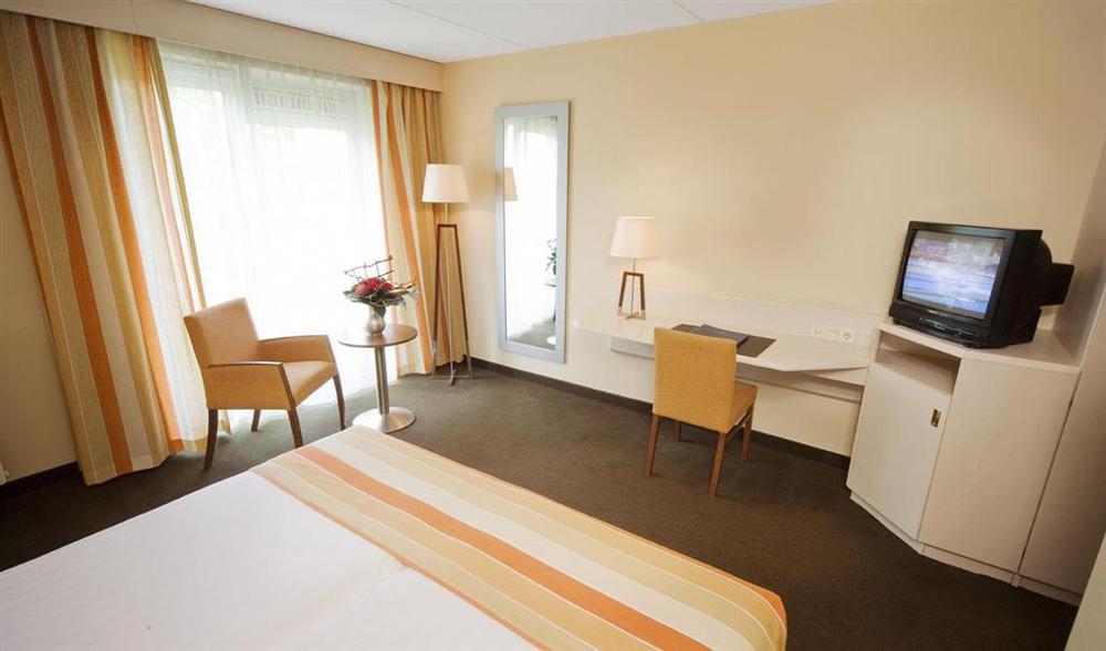 Tulip Inn Leiderdorp Rom bilde